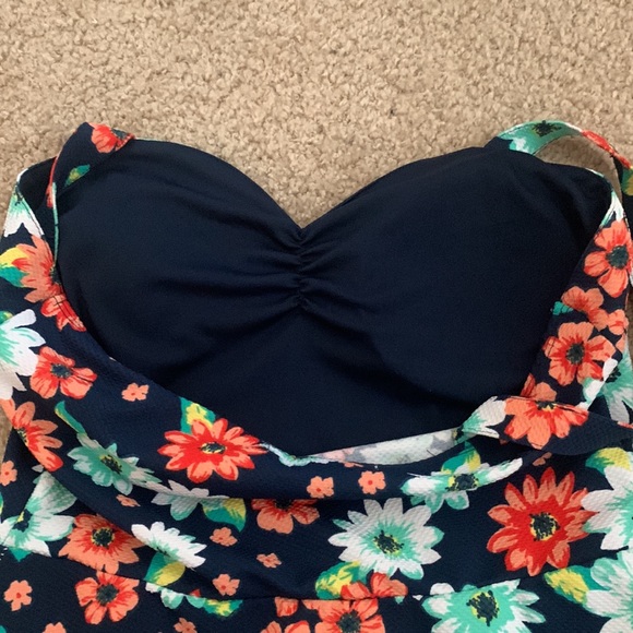 Stretchy & Comfy Floral Sundress - Picture 3 of 5